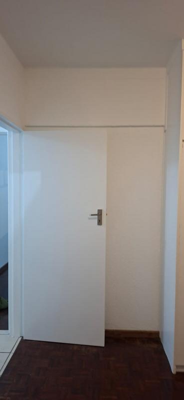 To Let 2 Bedroom Property for Rent in Maitland Western Cape